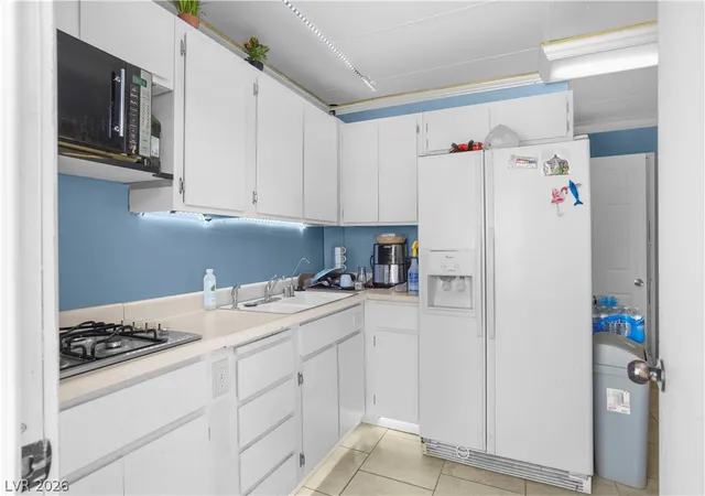 30th image of 213 Shadow Ln, Las Vegas, NV 89106 | MLS# 2777940