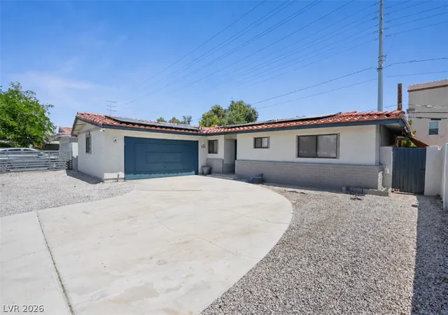 3rd image of 213 Shadow Ln, Las Vegas, NV 89106 | MLS# 2777940