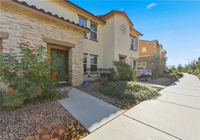 Photo 3 of Townhouse for sale at 1125 Meadow Sparrow Pl, Henderson, NV 89011 | MLS# 2778183 | Listing updated on 2026-05-20