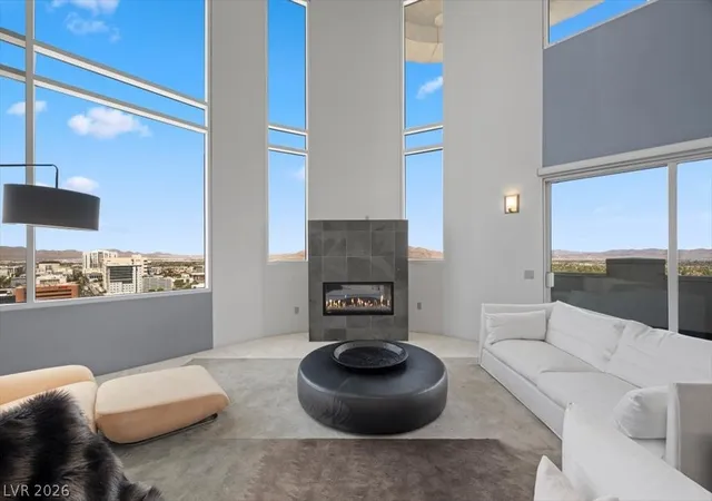3rd image of 900 Las Vegas Blvd #1507 & 1508, Las Vegas, NV 89101 | MLS# 2778236
