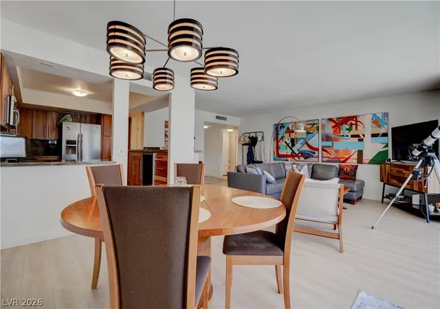 4th image of 205 E Harmon Ave, Las Vegas, NV 89169