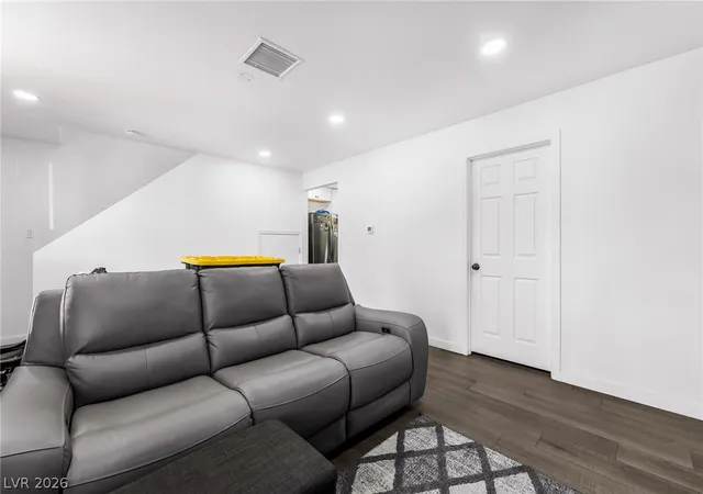 Photo 4 of Townhouse for sale at 3934 Palos Verdes St, Las Vegas, NV 89119 | MLS# 2778036 | Listing updated on 2026-05-04
