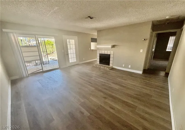 2nd image of 213 N Lamb Blvd #E, Las Vegas, NV 89110 | MLS# 2778717