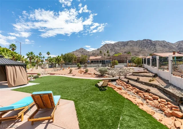 5th image of 892 N Hollywood Blvd, Las Vegas, NV 89110 | MLS# 2777619