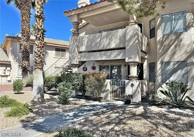 Listing Photo 5 - Condo for sale in building located at 7948 Diamond Rock Wy, Las Vegas, NV 89128 - Unit #102