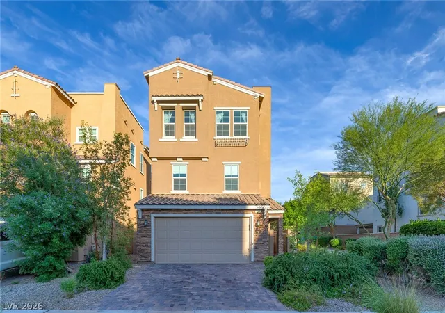 2nd image of 374 Gracious Wy, Henderson, NV 89011 | MLS# 2778607