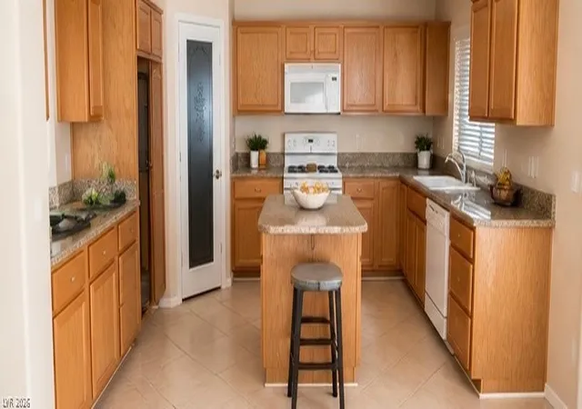 2nd image of 9969 W Diablo Dr, Las Vegas, NV 89148 | MLS# 2778168