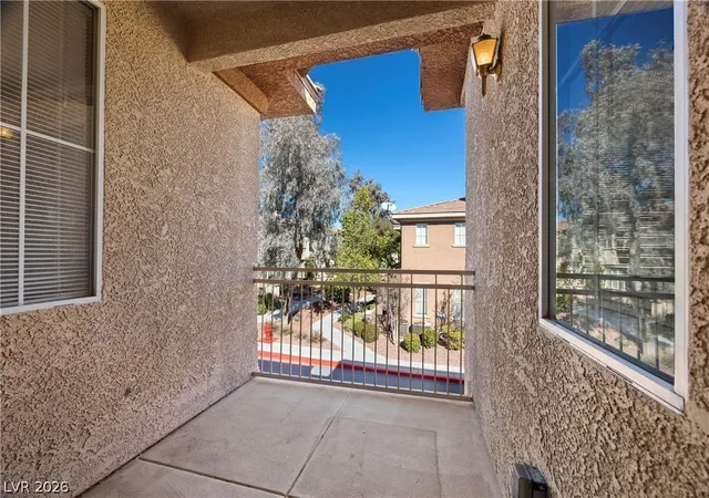 Listing Photo 5 - Condo for sale in building located at 10211 Delray Bch Ave, Las Vegas, NV 89129 - Unit #201