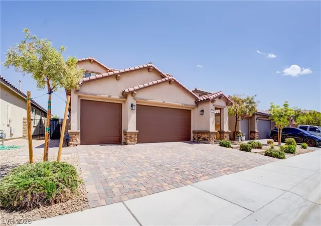 Photo 3 of Single family home for sale at 8230 Skye Struck Dr, Las Vegas, NV 89166 | MLS# 2776980 | Listing updated on 2026-05-06