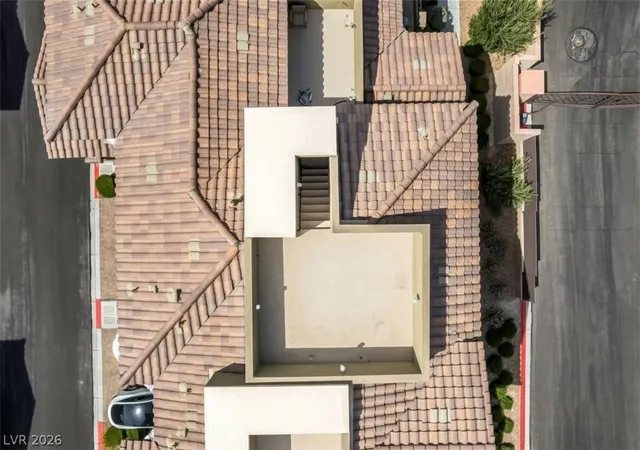 3rd image of 181 Petaluma Valley Dr, Las Vegas, NV 89138 | MLS# 2779426