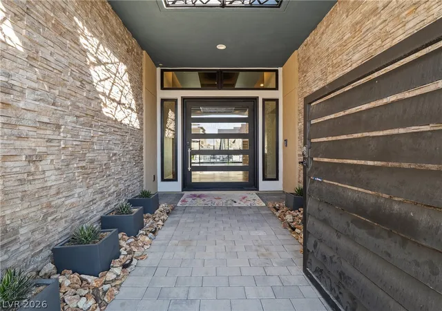 Photo 3 of Single family home for sale at 2211 Ledge Rock Ln, Henderson, NV 89052 | MLS# 2778756 | Listing updated on 2026-07-18