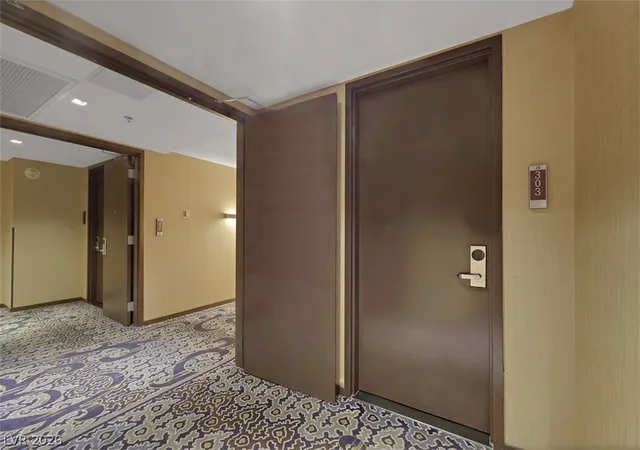 2nd image of 4381 W Flamingo Rd, Las Vegas, NV 89103