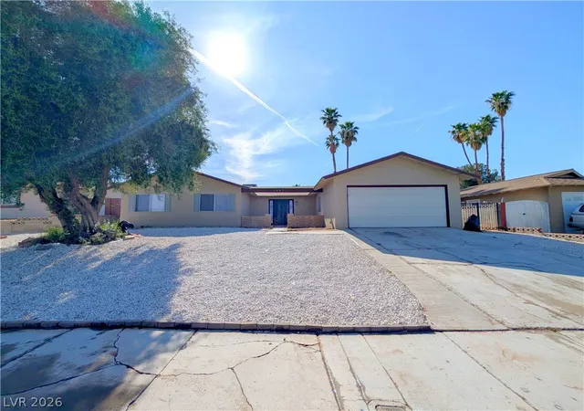Homes for sale in Las Vegas, NV | 3667 Descanso St, Las Vegas, NV 89121 | MLS# 2779665