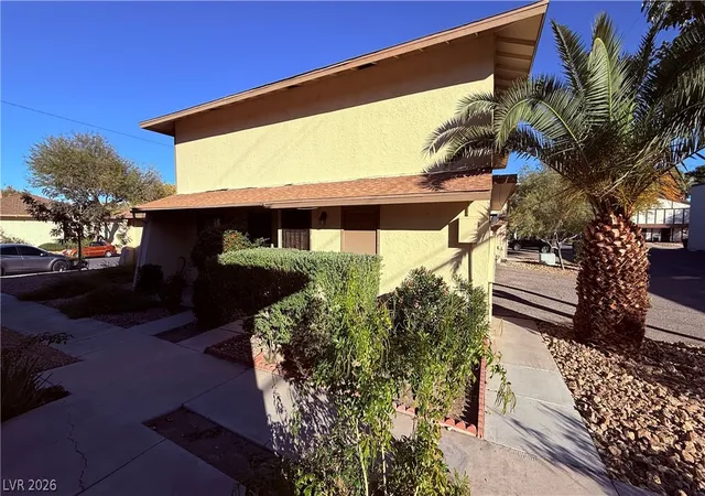3rd image of 1407 Dorothy Ave, Las Vegas, NV 89119