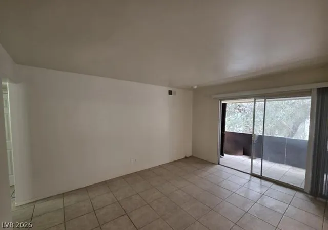Listing Photo 4 - Condo for sale in building located at 1440 Vegas Vly Dr, Las Vegas, NV 89169 - Unit #8