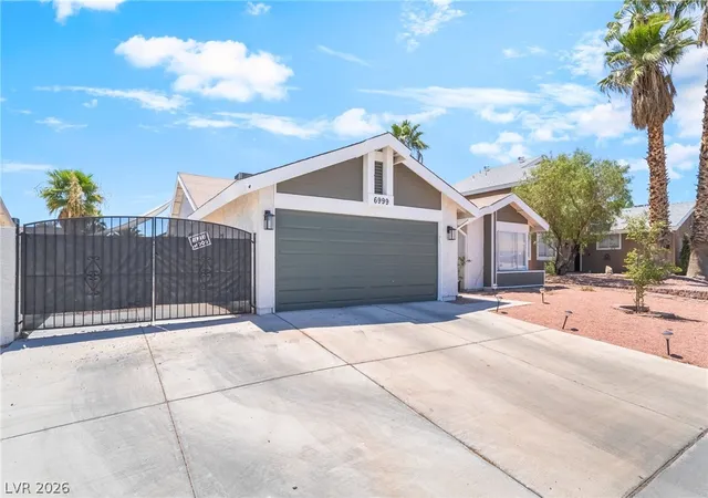 Homes for sale in Las Vegas, NV | 6999 Mountain Moss Dr, Las Vegas, NV 89147 | MLS# 2779379