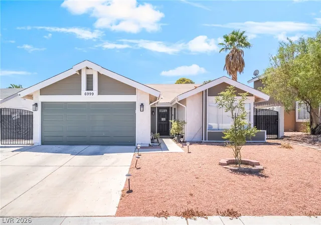 Homes for sale in Las Vegas, NV | 6999 Mountain Moss Dr, Las Vegas, NV 89147 | MLS# 2779379