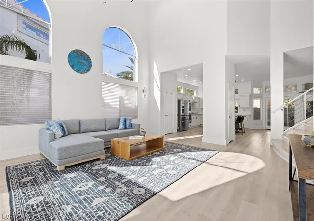 5th image of 118 Weatherwood Ct, Henderson, NV 89074 | MLS# 2780849
