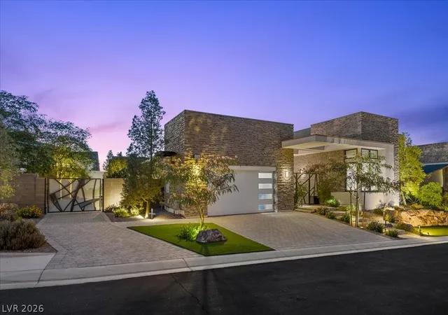 Photo 2 of Single family home for sale at 2228 Summit Mesa Ln, Henderson, NV 89052 | MLS# 2780882 | Listing updated on 2026-05-27