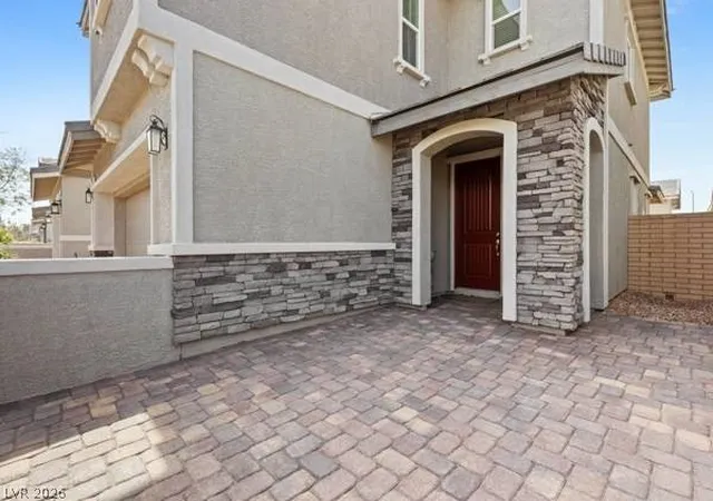 3rd image of 687 Quasi St, Henderson, NV 89011 | MLS# 2779719