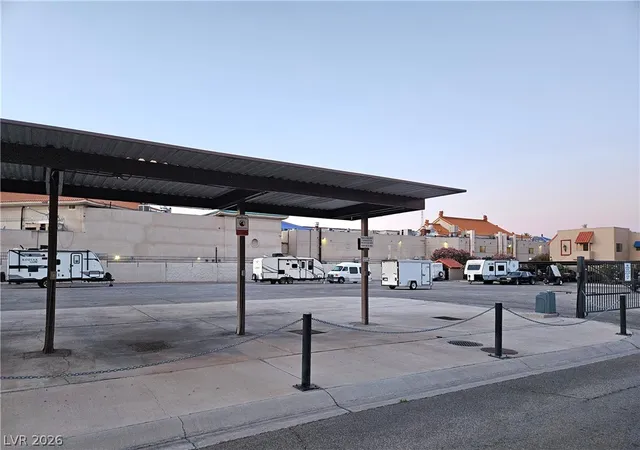 2nd image of 4121 Gannet Cir, Las Vegas, NV 89103