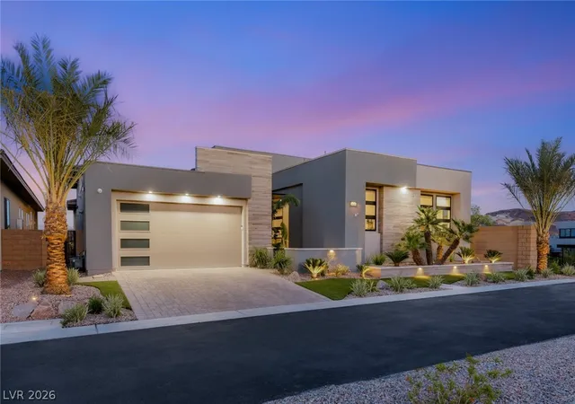 Homes for sale in Henderson, NV | 100 Tre Pietre St, Henderson, NV 89011 | MLS# 2779333