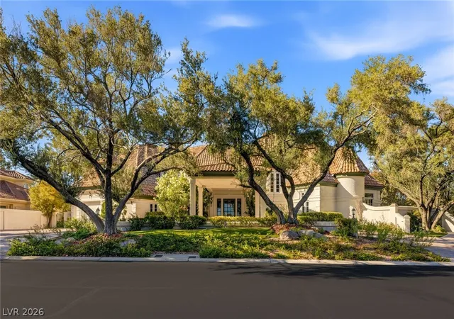 Photo 4 of Single family home for sale at 14 Innisbrook Ave, Las Vegas, NV 89113 | MLS# 2779693 | Listing updated on 2026-10-02