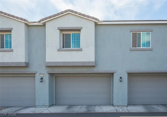 Photo 3 of Single family home for sale at 5565 Autumn Cliffs Way, Las Vegas, NV 89118 | MLS# 2781737 | Listing updated on 2026-06-11