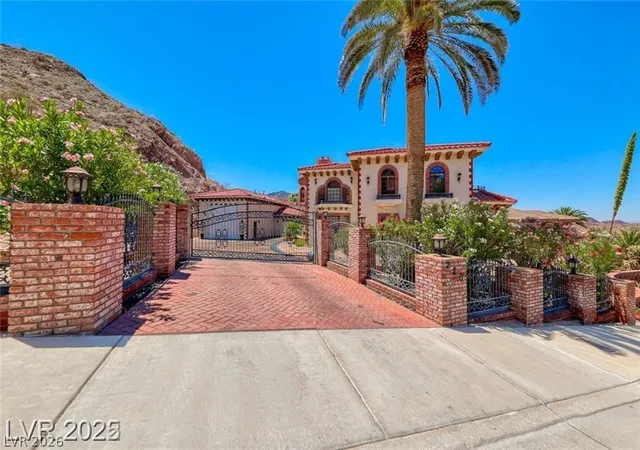 3rd image of 220 Hallett Cvs, Boulder City, NV 89005 | MLS# 2781713