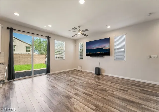 4th image of 360 Misterioso St, Henderson, NV 89011 | MLS# 2781602