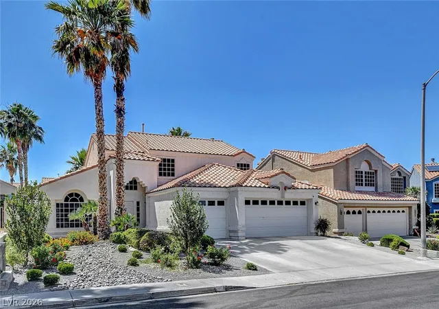 Photo 1 of Sale Pending at 31 Antero Dr, Henderson, NV 89074 | MLS# 2781893 | Listing updated on 2026-08-26