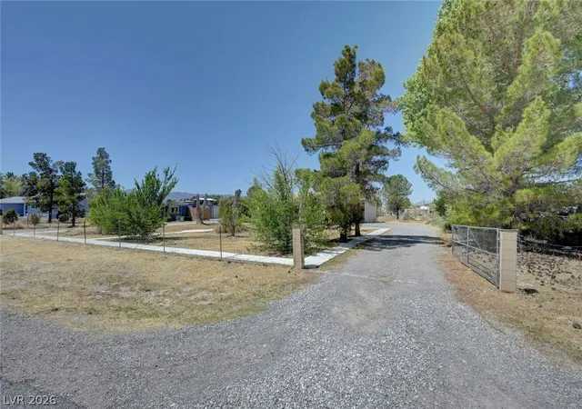 Homes for sale in Pahrump, NV | 5300 S Corrine St, Pahrump, NV 89048 | MLS# 2781941