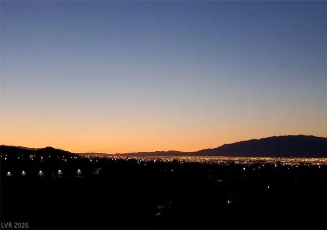4th image of Peach Bluff Ct, Henderson, NV 89002 | MLS# 2781785
