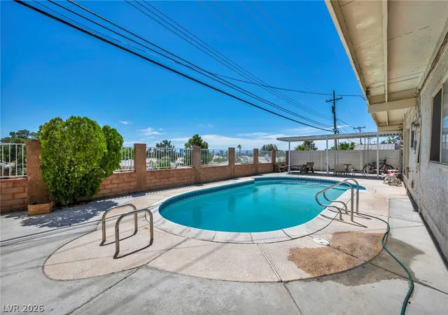 Photo 1 of Single family home for sale at 313 Falcon Ln, Las Vegas, NV 89107 | MLS# 2782059 | Listing updated on 2026-08-19
