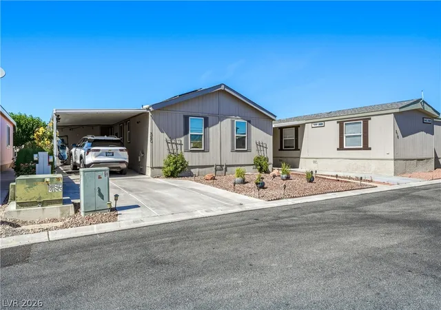 Homes for sale in Pahrump, NV | 320 Montecito Dr, Pahrump, NV 89048 | MLS# 2781401