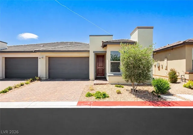 Townhouse for sale at 10135 Carmine Clay Dr, Las Vegas, NV 89143 | MLS# 2781922