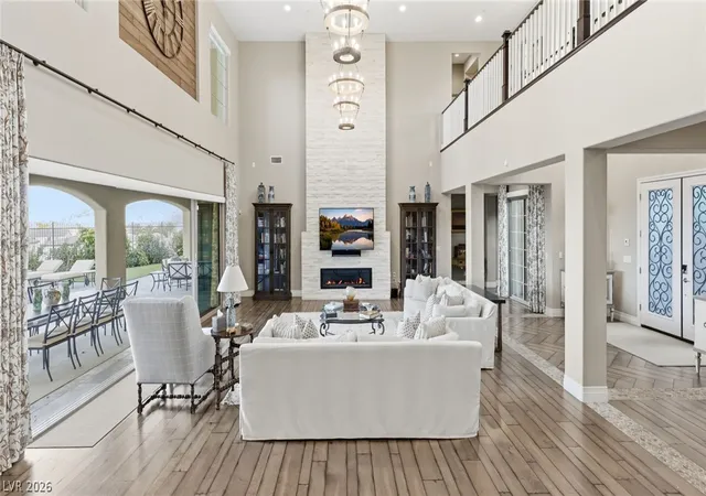 5th image of 8 Olympia Chase Dr, Las Vegas, NV 89141 | MLS# 2781895