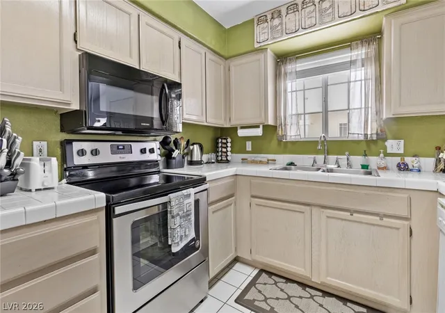 3rd image of 2725 S Nellis Blvd #2137, Las Vegas, NV 89121 | MLS# 2780980