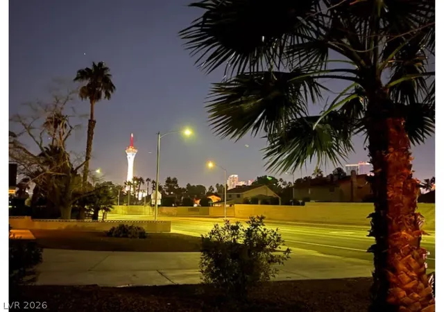 19th image of 2708 W Oakey Blvd, Las Vegas, NV 89102 | MLS# 2782415