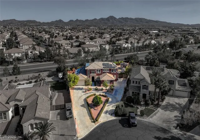 4th image of 10798 Chillingham Dr, Las Vegas, NV 89183 | MLS# 2782357