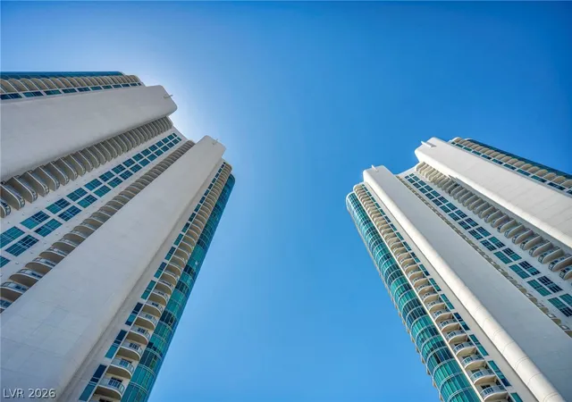 33rd image of 322 Karen Ave #1005, Las Vegas, NV 89109 | MLS# 2778886