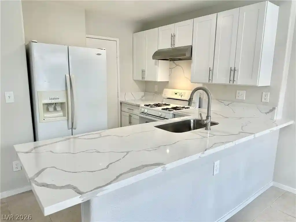 Listing Photo 1 - Condo for sale in 2525 Sierra Bello Ave located at 2525 Sierra Bello Ave, Las Vegas, NV 89106 - Unit #103