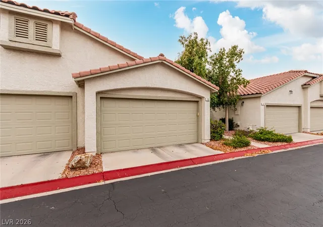 Homes for sale in Henderson, NV | 115 Tapatio St, Henderson, NV 89074 | MLS# 2781246