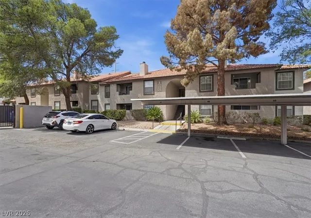 Homes for sale in Las Vegas, NV | 2606 S Durango Dr #179, Las Vegas, NV 89117 | MLS# 2782233