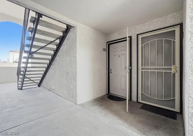 Homes for sale in Las Vegas, NV | 2606 S Durango Dr #179, Las Vegas, NV 89117 | MLS# 2782233