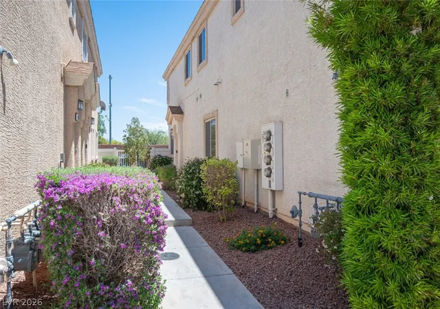 Photo 4 of Townhouse for sale at 9322 Straw Hays St #103, Las Vegas, NV 89178 | MLS# 2782819 | Listing updated on 2026-07-17