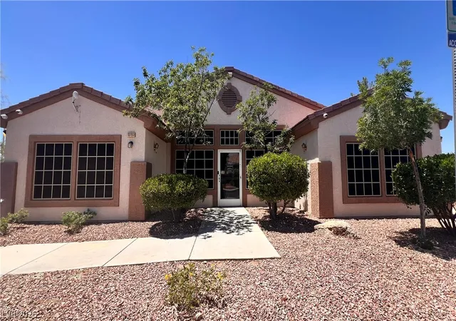 3rd image of 10127 Tumbling Tree St, Las Vegas, NV 89183 | MLS# 2783052