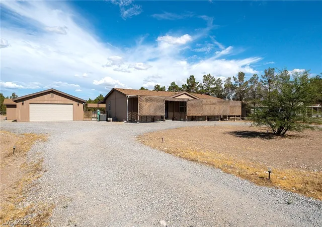 Photo 3 of Manufactured home for sale at 5801 S Deanna St, Pahrump, NV 89048 | MLS# 2783071 | Listing updated on 2026-07-16