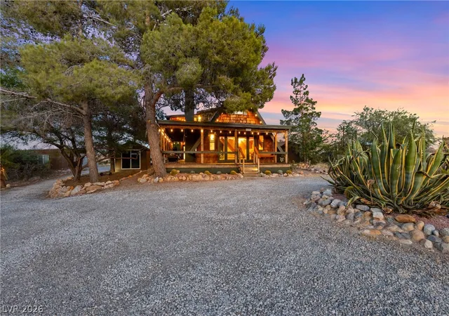 Photo 4 of Single family home for sale at 8370 Avery St, Las Vegas, NV 89161 | MLS# 2782428 | Listing updated on 2026-07-21