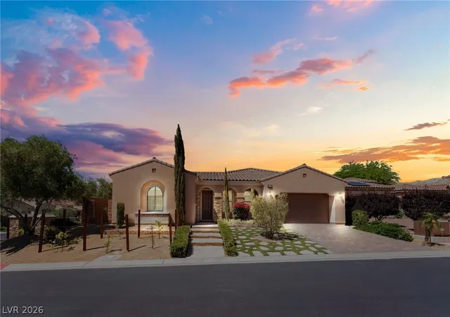 Homes for sale in Henderson, NV | 2 Lago Turchino Ct, Henderson, NV 89011 | MLS# 2782004